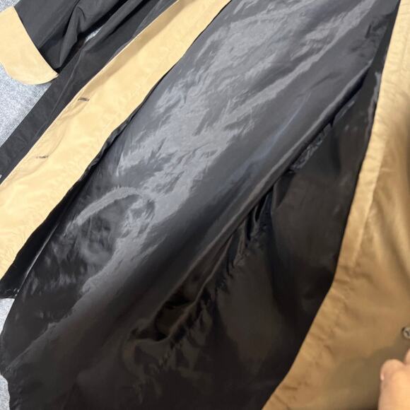 Misty Harbor Trench Coat Womens Medium Black Tan Classic Hood Belt Outdoor Rain - Picture 11 of 11